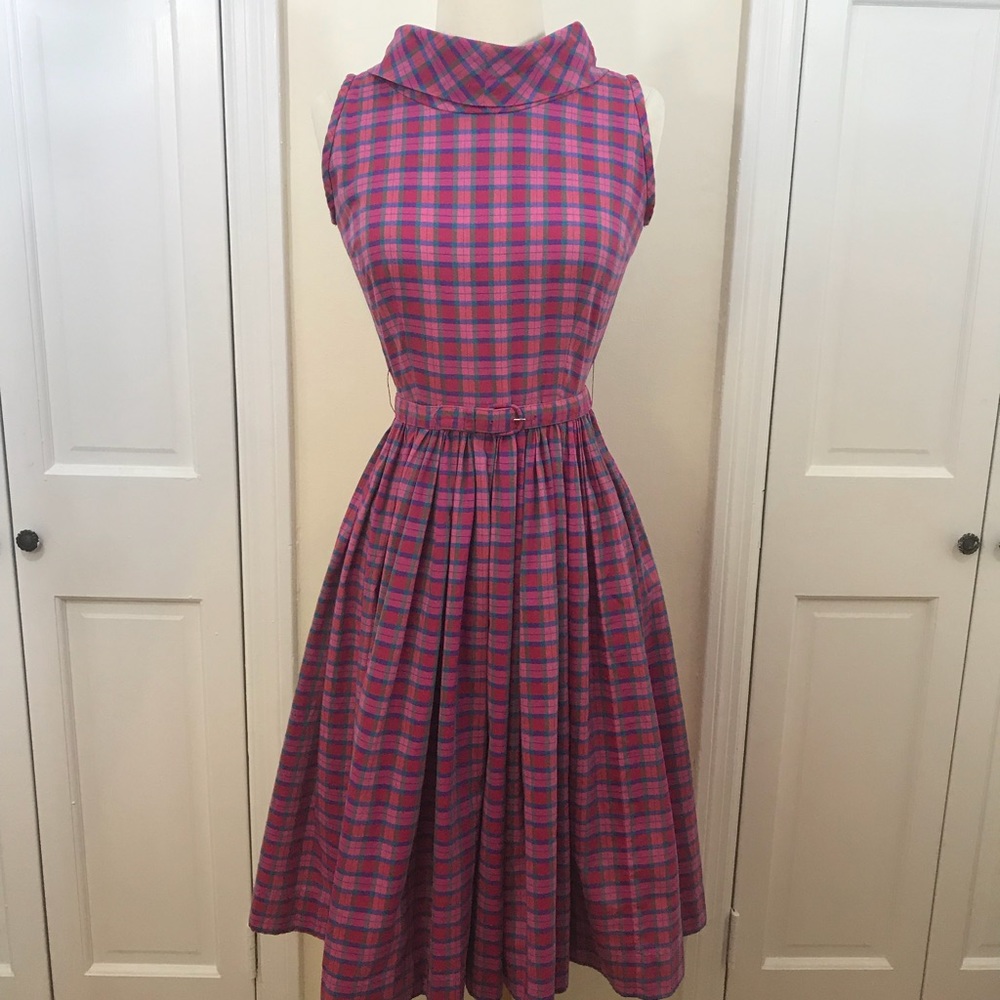 Vintage 1950s pink plaid cotton dress